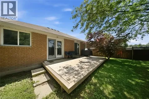 52 Allensgate Drive Brantford ON N3V 1C8