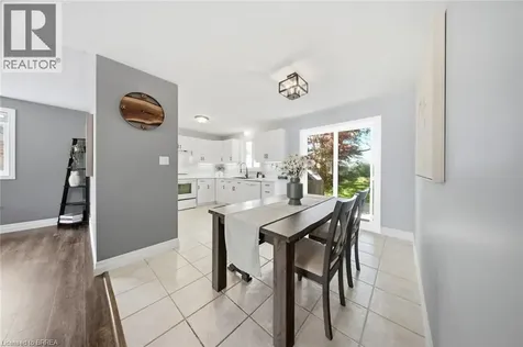 52 Allensgate Drive Brantford ON N3V 1C8
