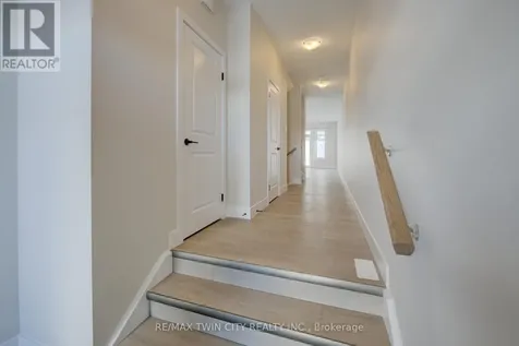 163 Dunnigan Drive Kitchener ON N2B 0B1