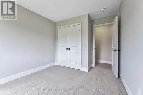 167 Dunnigan Drive Kitchener ON N2B 0B1