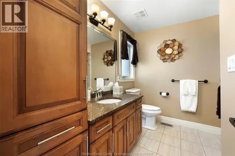 2655 Skinner Street Lasalle ON N9H 2R6