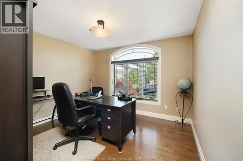 2655 Skinner Street Lasalle ON N9H 2R6