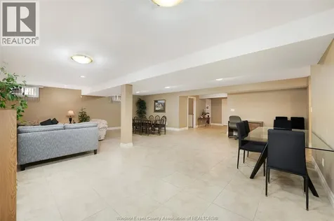 2655 Skinner Street Lasalle ON N9H 2R6
