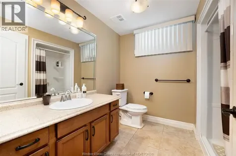2655 Skinner Street Lasalle ON N9H 2R6