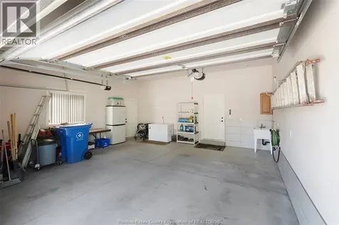 2655 Skinner Street Lasalle ON N9H 2R6