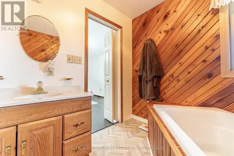 246 Yonge Street Bonfield ON P0H 1E0