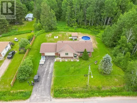 246 Yonge Street Bonfield ON P0H 1E0