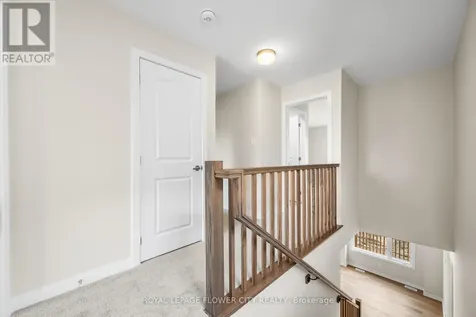 283 Les Emmerson Drive Ottawa ON K2J 7L6