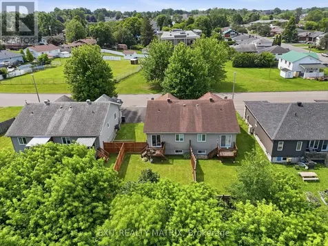 313 Nelson Street Hawkesbury ON K6A 1M1