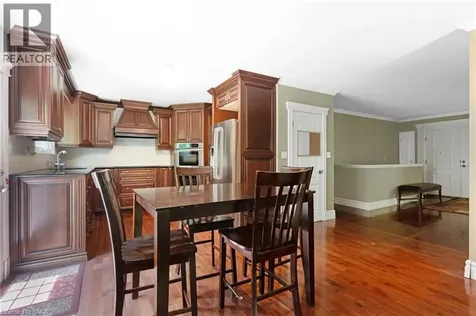 35 Maple Hill Drive Kitchener ON N2M 2R7