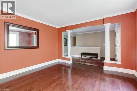 35 Maple Hill Drive Kitchener ON N2M 2R7