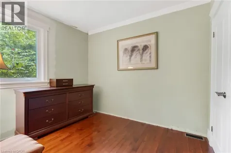 35 Maple Hill Drive Kitchener ON N2M 2R7