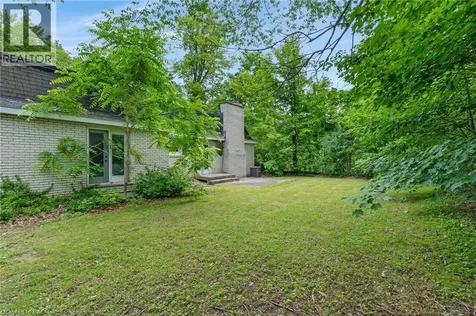 35 Maple Hill Drive Kitchener ON N2M 2R7