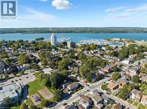 88 Wood Street East Hamilton ON L8L 3Y4