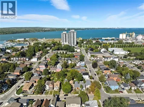 88 Wood Street East Hamilton ON L8L 3Y4