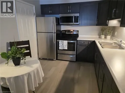 565 Greenfield Avenue Kitchener ON N2C 2P3