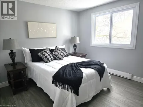 565 Greenfield Avenue Kitchener ON N2C 2P3