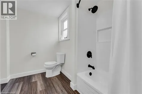 92 Charles Street Baden ON N3A 2N8