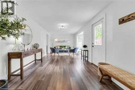 92 Charles Street Baden ON N3A 2N8