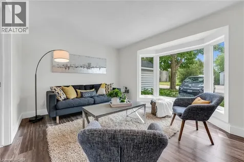 92 Charles Street Baden ON N3A 2N8