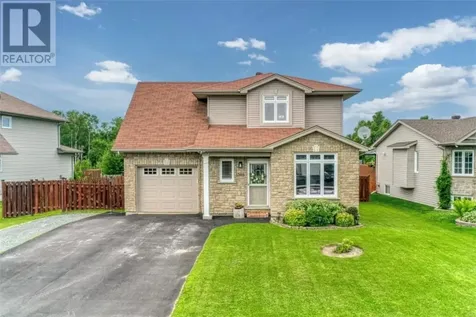 1588 Jeanne D'arc Street Hanmer ON P3P 0A1