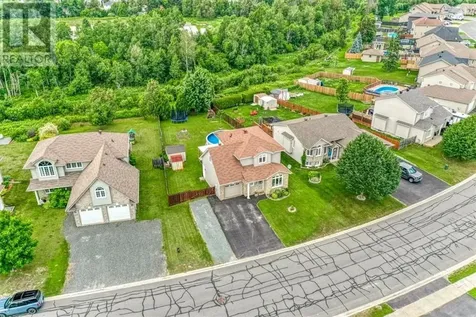 1588 Jeanne D'arc Street Hanmer ON P3P 0A1