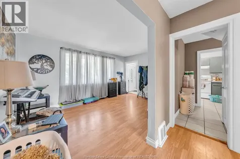 1854 Byng Road Windsor ON N8W 3C9