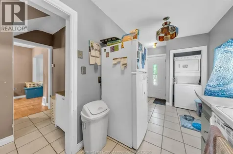 1854 Byng Road Windsor ON N8W 3C9