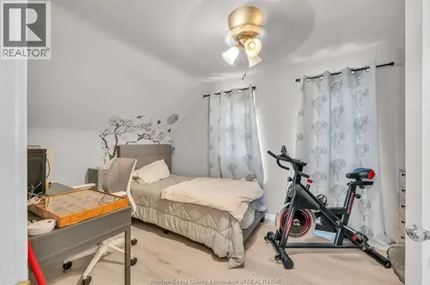1854 Byng Road Windsor ON N8W 3C9