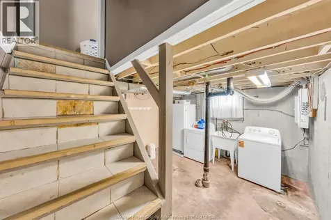 1854 Byng Road Windsor ON N8W 3C9