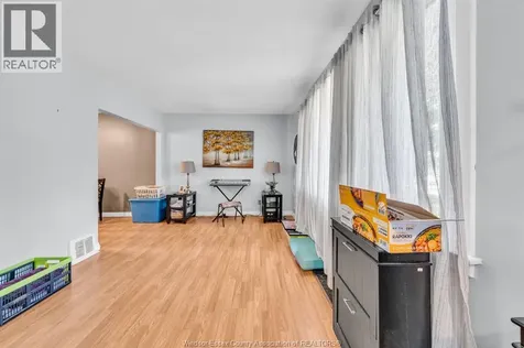 1854 Byng Road Windsor ON N8W 3C9
