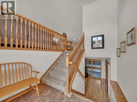 313 Applewood Kingsville ON N9Y 3Y7