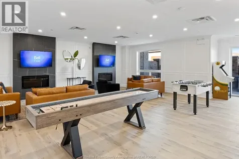 1740 Sprucewood Lasalle ON N9J 0E6