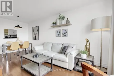 35 Holland Avenue Ottawa ON K1Y 4S2