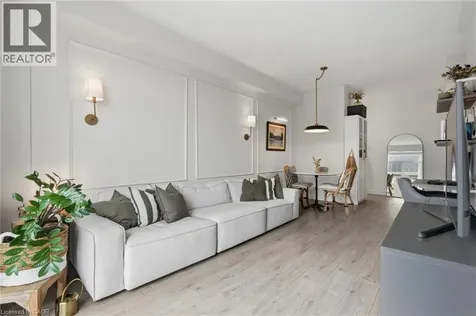 263 Georgian Drive Oakville ON L6H 0L2