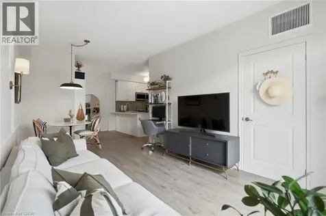 263 Georgian Drive Oakville ON L6H 0L2