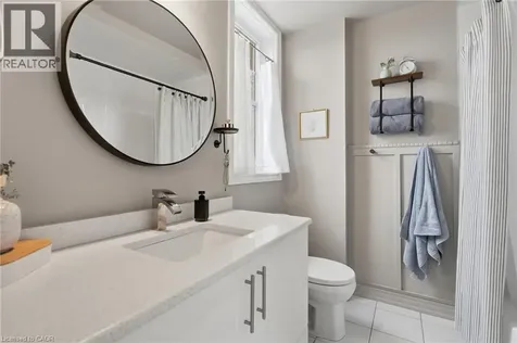 263 Georgian Drive Oakville ON L6H 0L2
