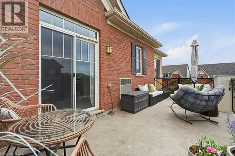 263 Georgian Drive Oakville ON L6H 0L2