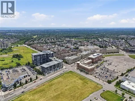 263 Georgian Drive Oakville ON L6H 0L2