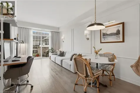 263 Georgian Drive Oakville ON L6H 0L2