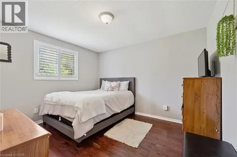 122 Lisbon Pines Drive Cambridge ON N1R 8C7