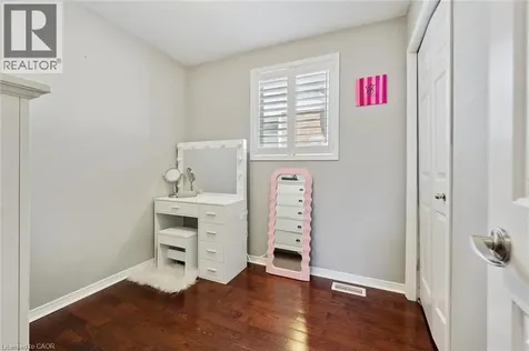 122 Lisbon Pines Drive Cambridge ON N1R 8C7
