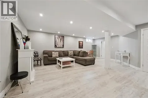 122 Lisbon Pines Drive Cambridge ON N1R 8C7