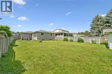 122 Lisbon Pines Drive Cambridge ON N1R 8C7