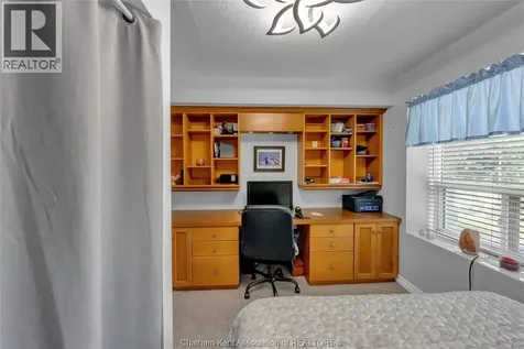 10 Van Allen Avenue Chatham ON N7L 5K1