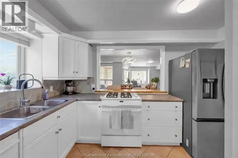10 Van Allen Avenue Chatham ON N7L 5K1