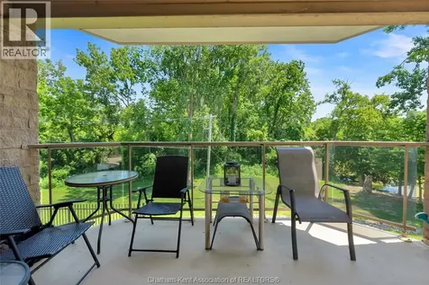 10 Van Allen Avenue Chatham ON N7L 5K1
