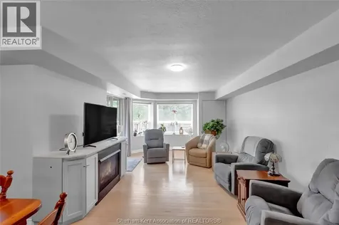 10 Van Allen Avenue Chatham ON N7L 5K1