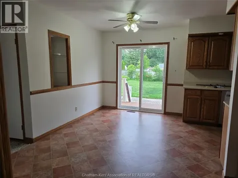 83 Holland Avenue Chatham ON N7M 2C8