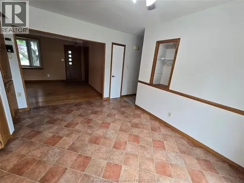 83 Holland Avenue Chatham ON N7M 2C8
